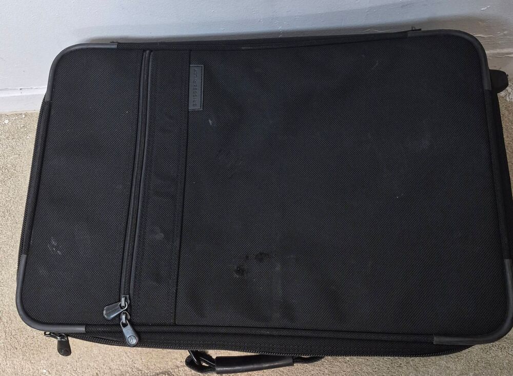 Briggs &Riley Baseline carry-on - Picture 5 of 11